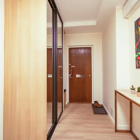 Apartman Comfy Spot Close To Tripla Mall And Dining *